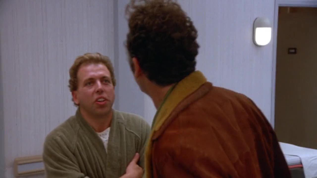 Excuse me. Do you know where the elevator is?